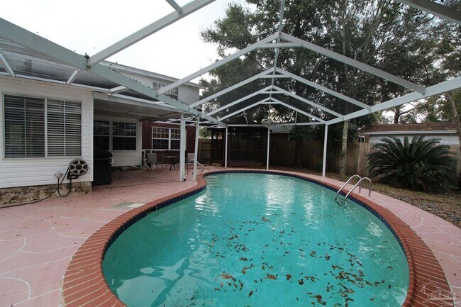 Building Photo - 4206 Lynn Ora Dr