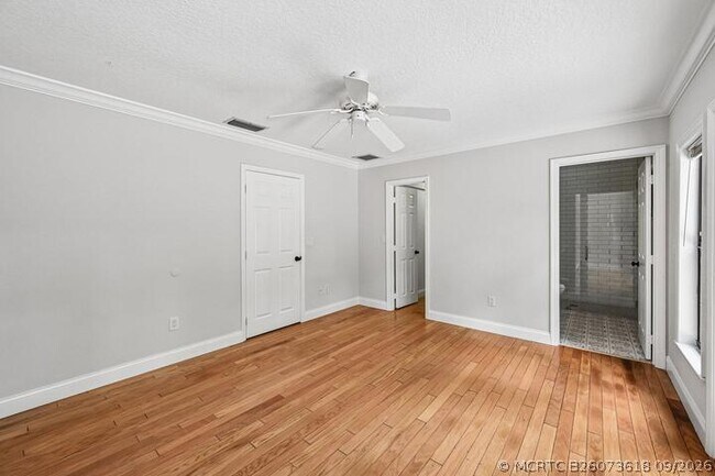 Building Photo - 16700 96th Terrace N
