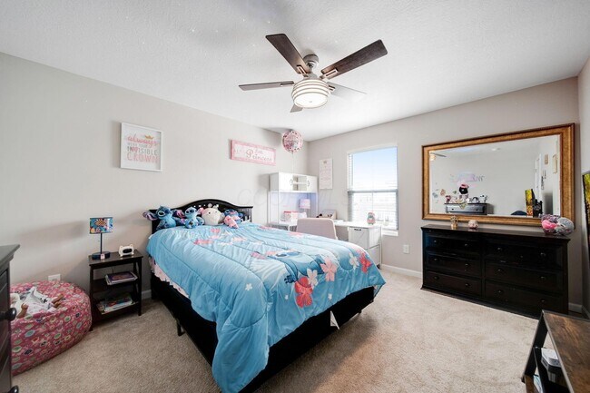 Building Photo - 7181 Fenwick St NW