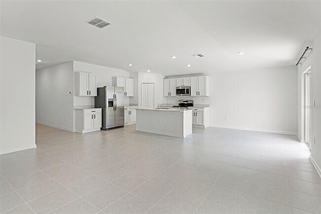 Building Photo - 1993 Sarah St