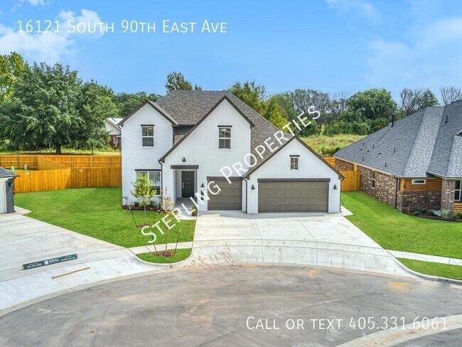 Building Photo - 16121 S 90th East Ave