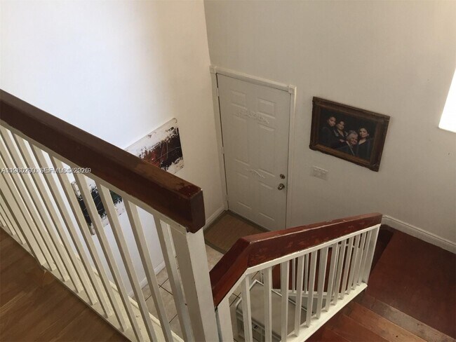 Building Photo - 2191 Bayberry Dr