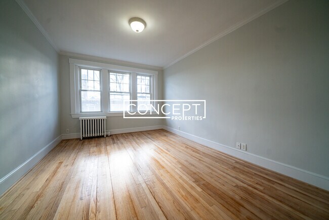 Building Photo - 56 Selkirk Rd