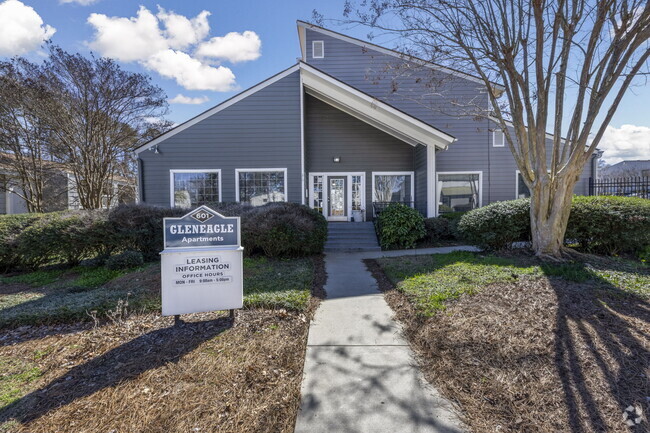 Building Photo - Gleneagle Apartment Homes