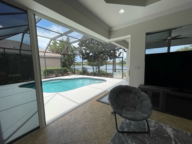 Building Photo - Osprey, FL 4BR/3BA Single Family Pool Home