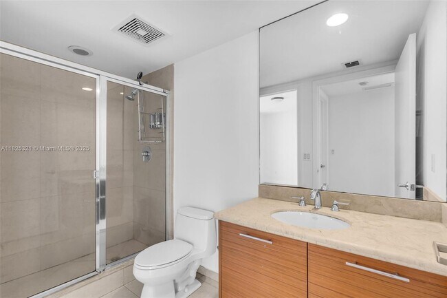 Building Photo - 50 Biscayne Blvd