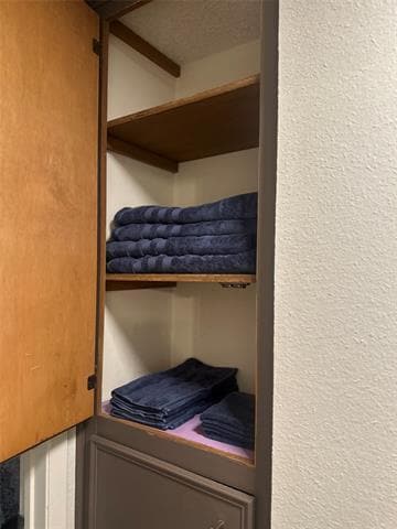 Building Photo - 1649 Palm St