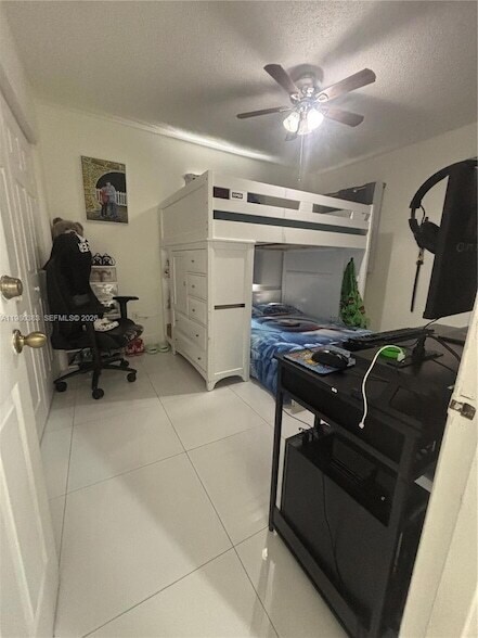 Building Photo - 5271 NW 5th St