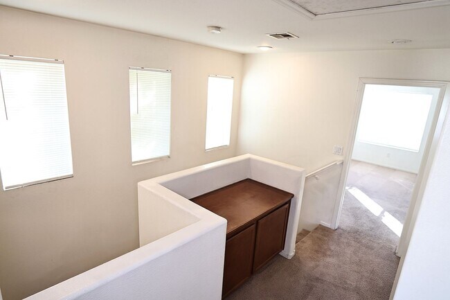 Building Photo - Single Family Home in Gated Community