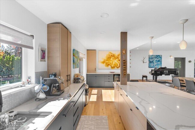 Building Photo - 1262 Hidden Woods Dr