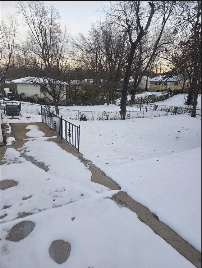 Building Photo - Beautiful 4-Bedroom Home for Rent in St. Louis – $1,800/Month