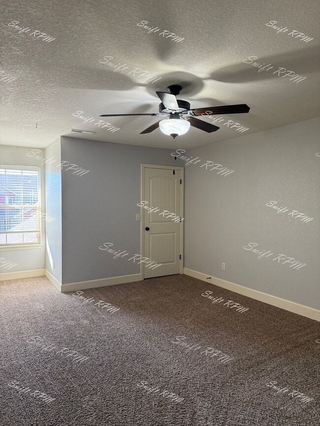 Building Photo - 2213 Burningwood