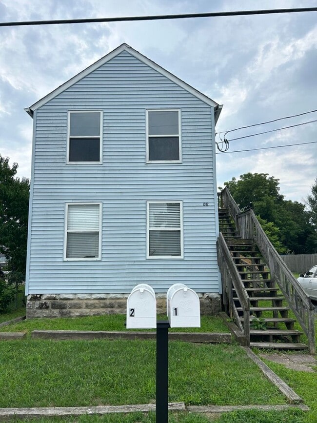 Building Photo - 1302 McClellan Ave
