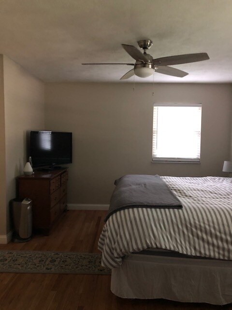 Building Photo - 105 Belden Dr