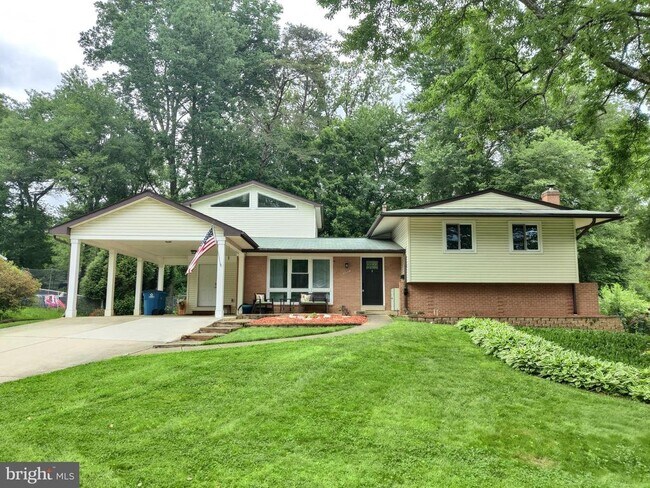 Building Photo - 11106 Del Rio Dr
