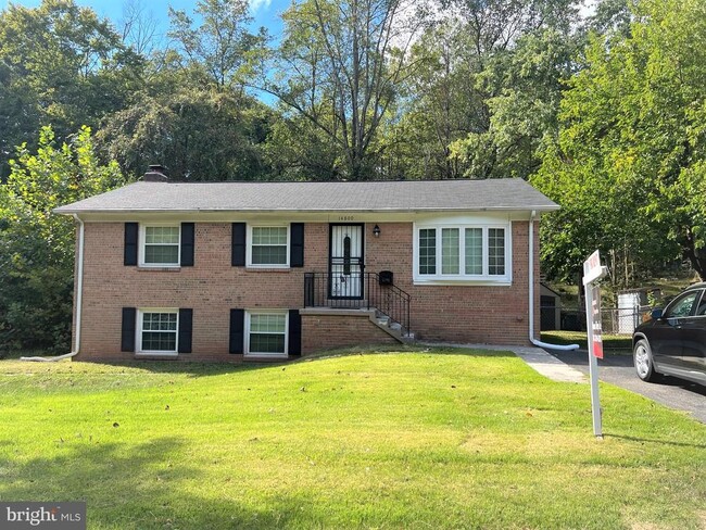 Primary Photo - 14800 Cloverdale Rd