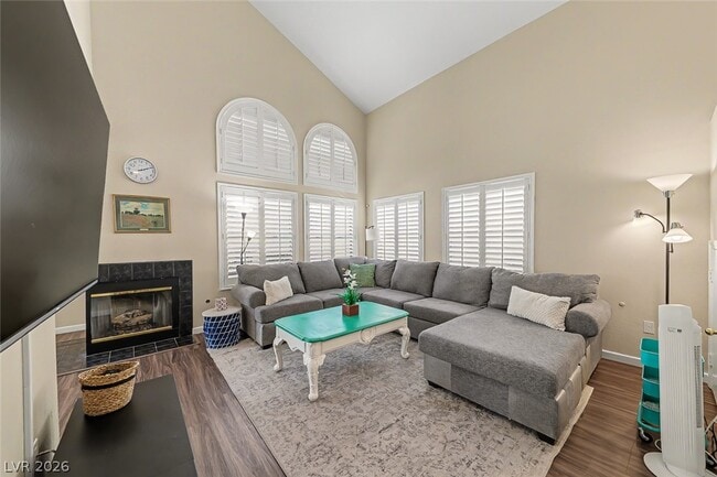 Building Photo - 1409 Spice Sky Dr