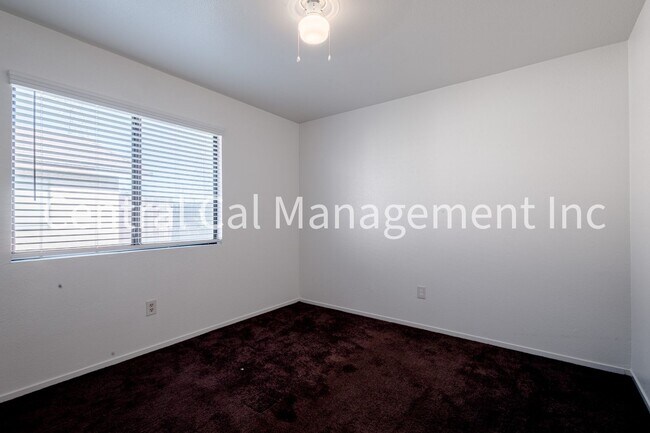 Building Photo - 8404 Laborough Dr