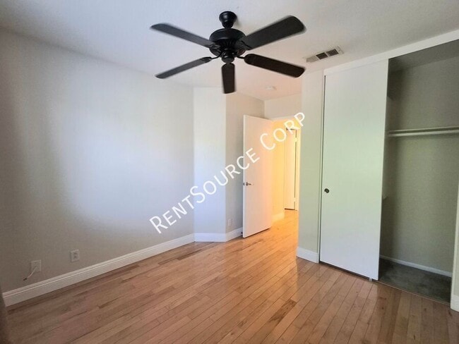 Building Photo - 22900 Cheyenne Dr