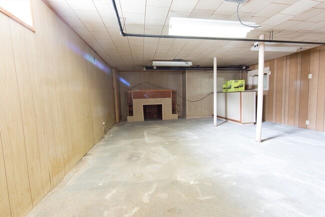 Building Photo - 75 Osceola Ave
