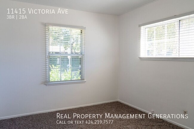 Building Photo - 11415 Victoria Ave