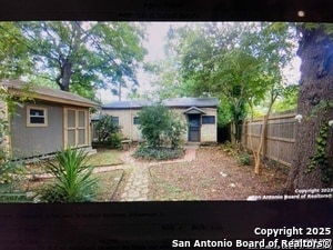 Primary Photo - 530 W Summit Ave.