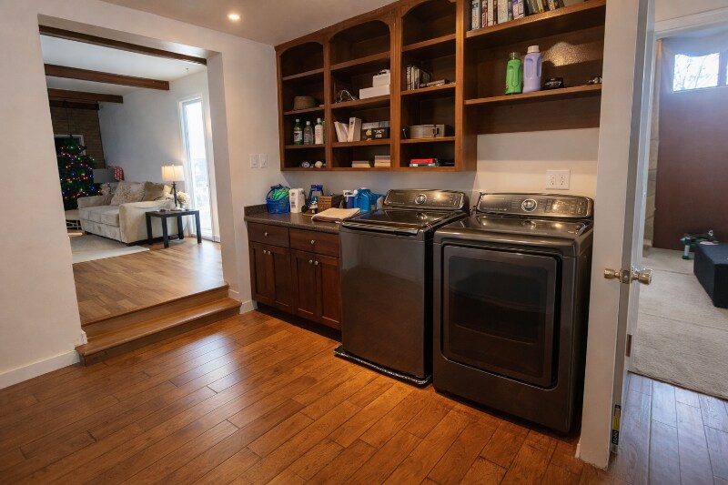 Building Photo - 333 E 300 N