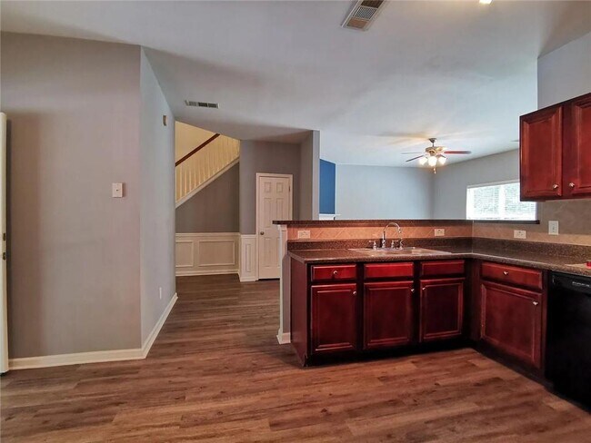 Building Photo - 1270 Red Cedar Trail