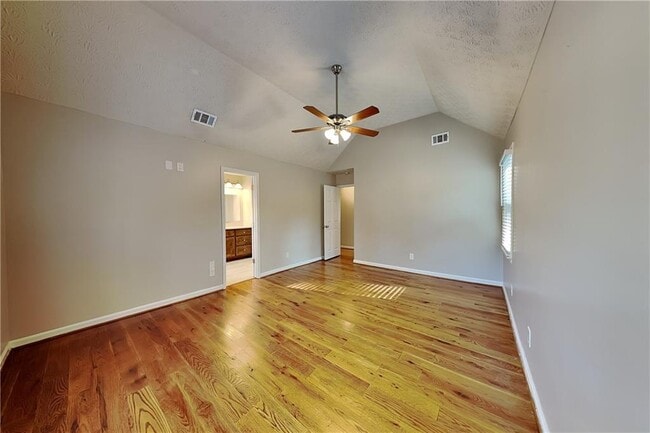 Building Photo - 1035 Atherton Ln