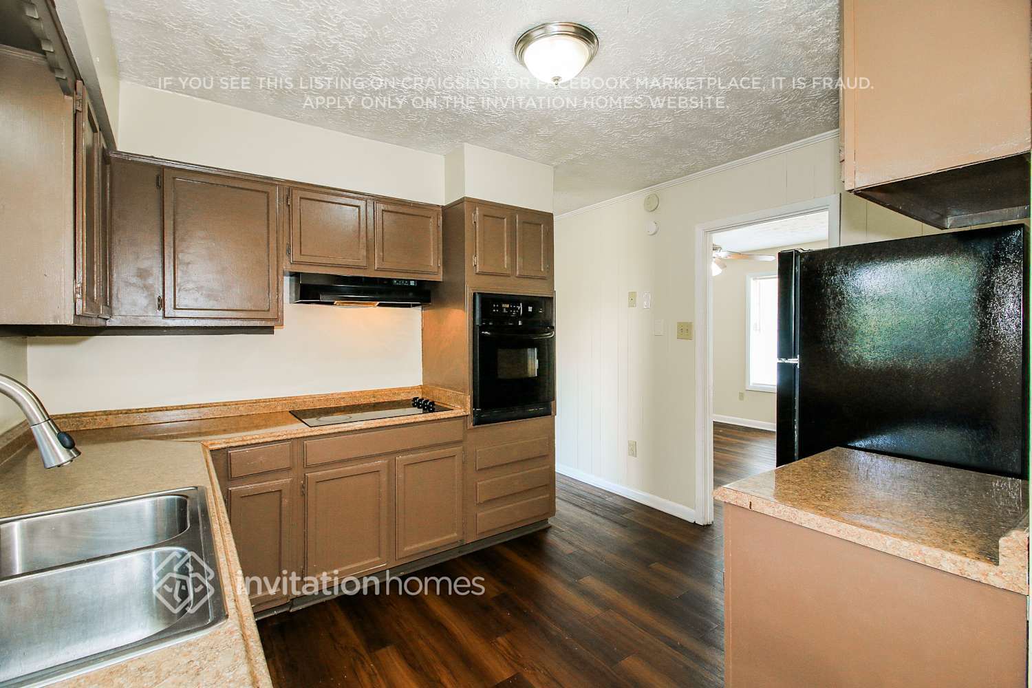 Building Photo - 1621 Wesley Way NW