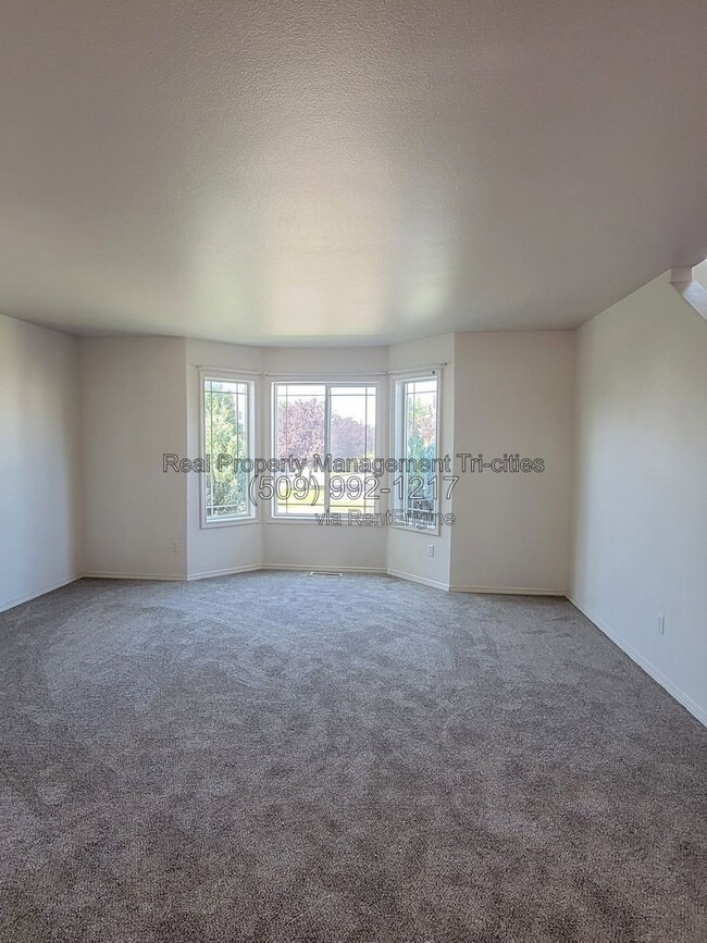 Building Photo - 7606 Quadra Dr