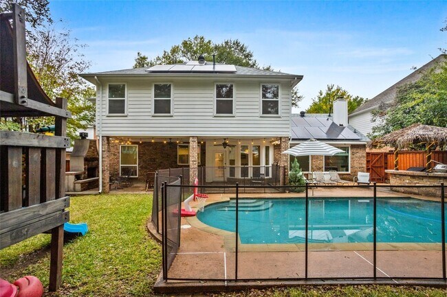 Building Photo - 5325 Cambridge Ct