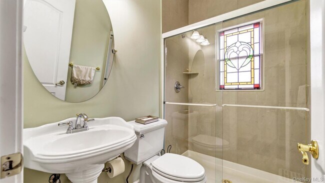 Building Photo - 151 Chardonnay Dr