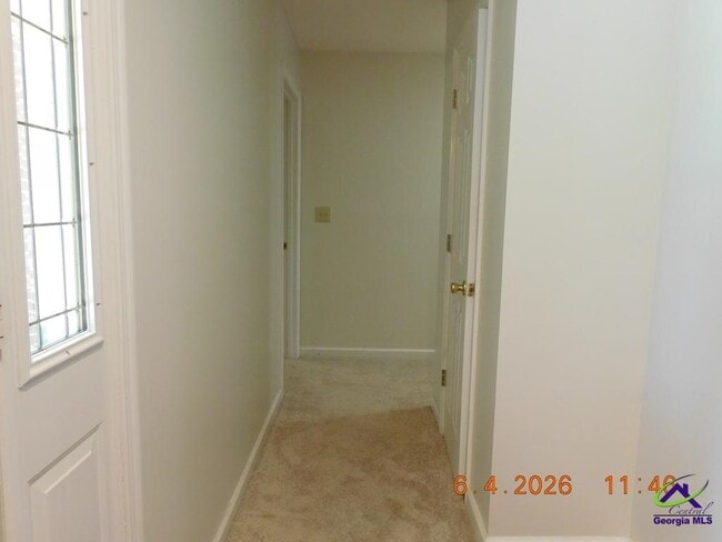Building Photo - 112 Charleston Ct