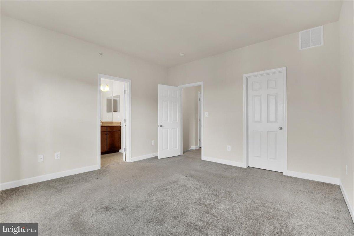 Building Photo - 3607 Doc Berlin Dr