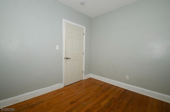 Building Photo - 78-80 Genessee Ave