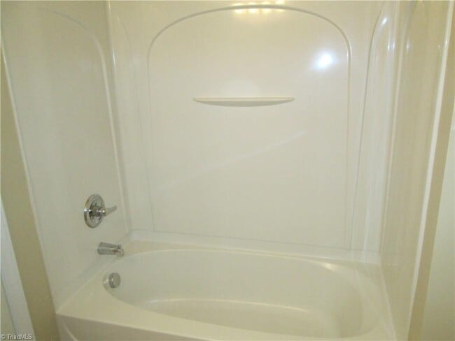 Building Photo - Coming soon!1 2 BR, 2BA!