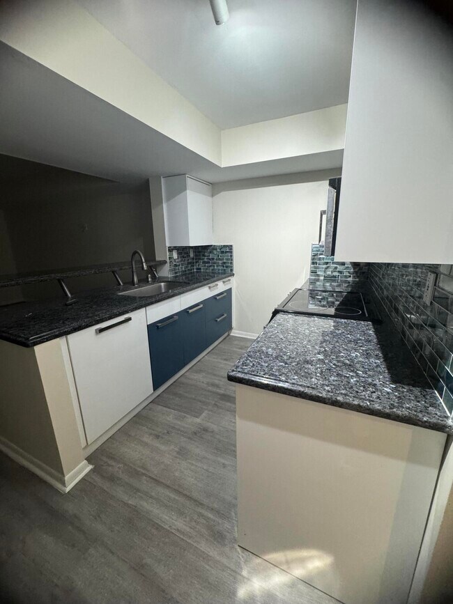 Building Photo - 20818 San Simeon Way