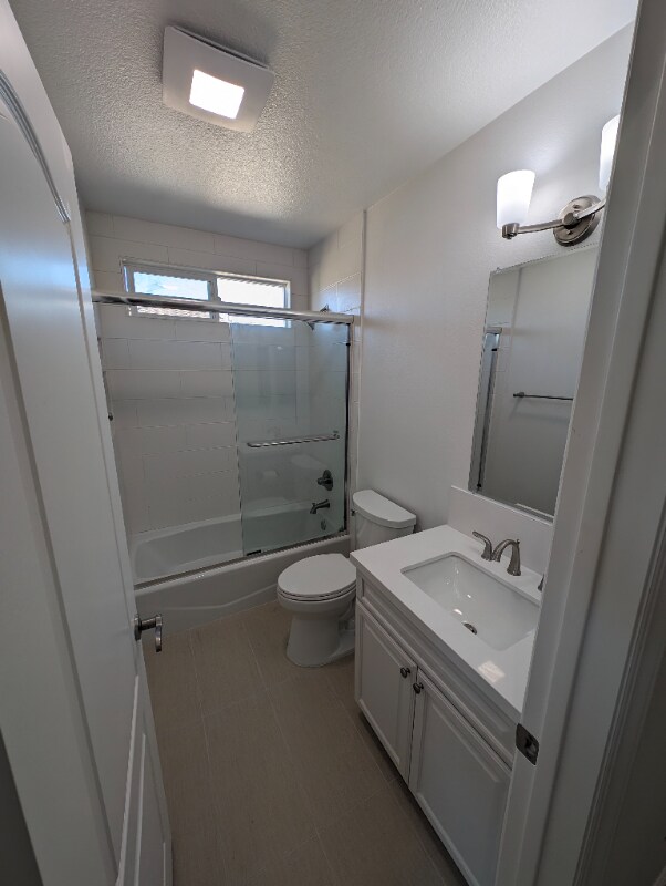 Building Photo - 2752 Carlsbad Blvd