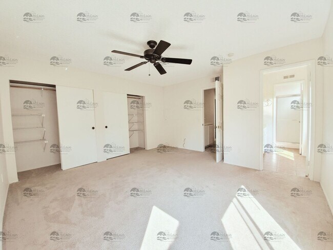 Building Photo - 3 Bedroom, 2.5 Bathroom in Rancho Del Oro!