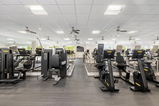 Building Photo - 17099 Ryton Ln