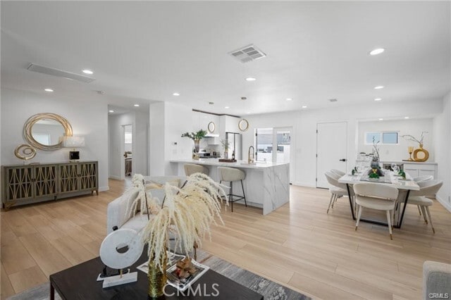 Building Photo - 2734 Armour Ln