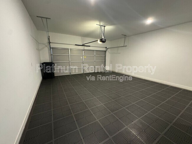 Building Photo - 2087 Abode Wy