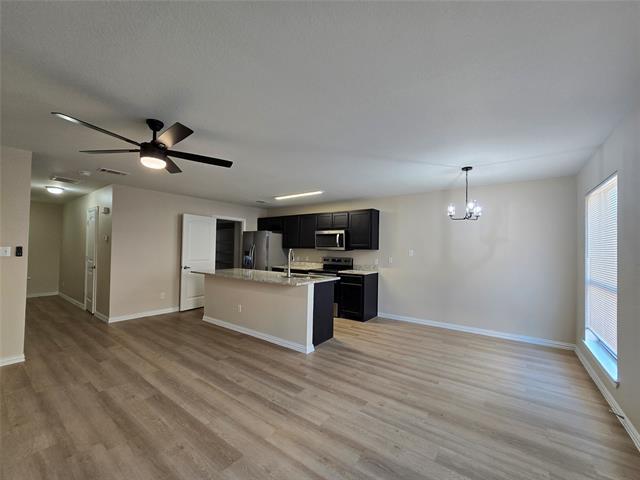 Building Photo - 2317 Bloomfield Dr