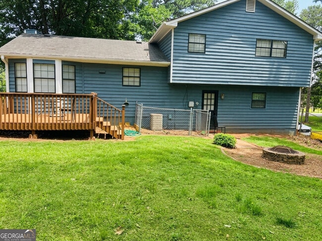 Building Photo - 1357 Monfort Rd