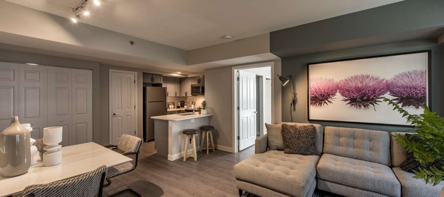 Building Photo - 30 Cambridge Park Dr. Unit 3131