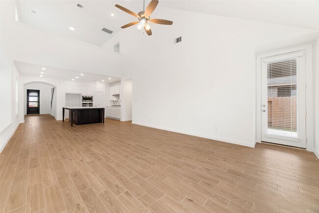 Building Photo - 5014 Chestnut Orch Dr