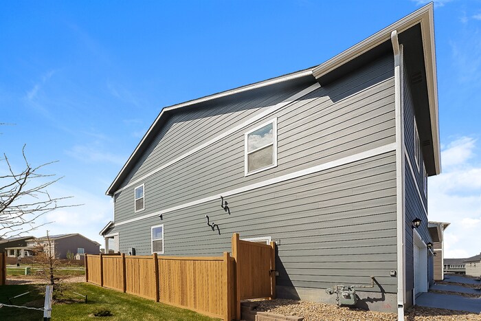 Building Photo - 13457 Oneida Ln