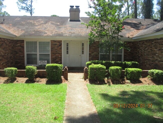 Primary Photo - 2808 Falcon Ln