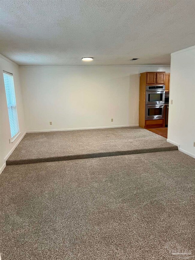Building Photo - 211 Cordoba St